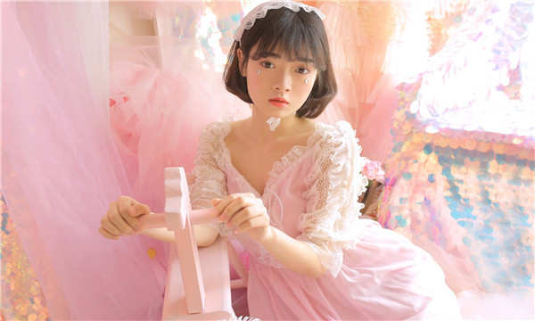 清水河供卵试管代怀生子多少钱？这一直是很多不孕不育家庭关注的话题。在中国，不孕不育的发生率越来越高，根据《中国不孕不育现状调研报告》显示，育龄夫妇的不孕不育率从20年前的3%增长至现在的12.5%-18.2%，患者人数高达6000万以上。在这样的背景下，许多家庭通过供卵试管来实现自己的生育梦想。那么，供卵试管代怀生子的费用到底是多少呢？